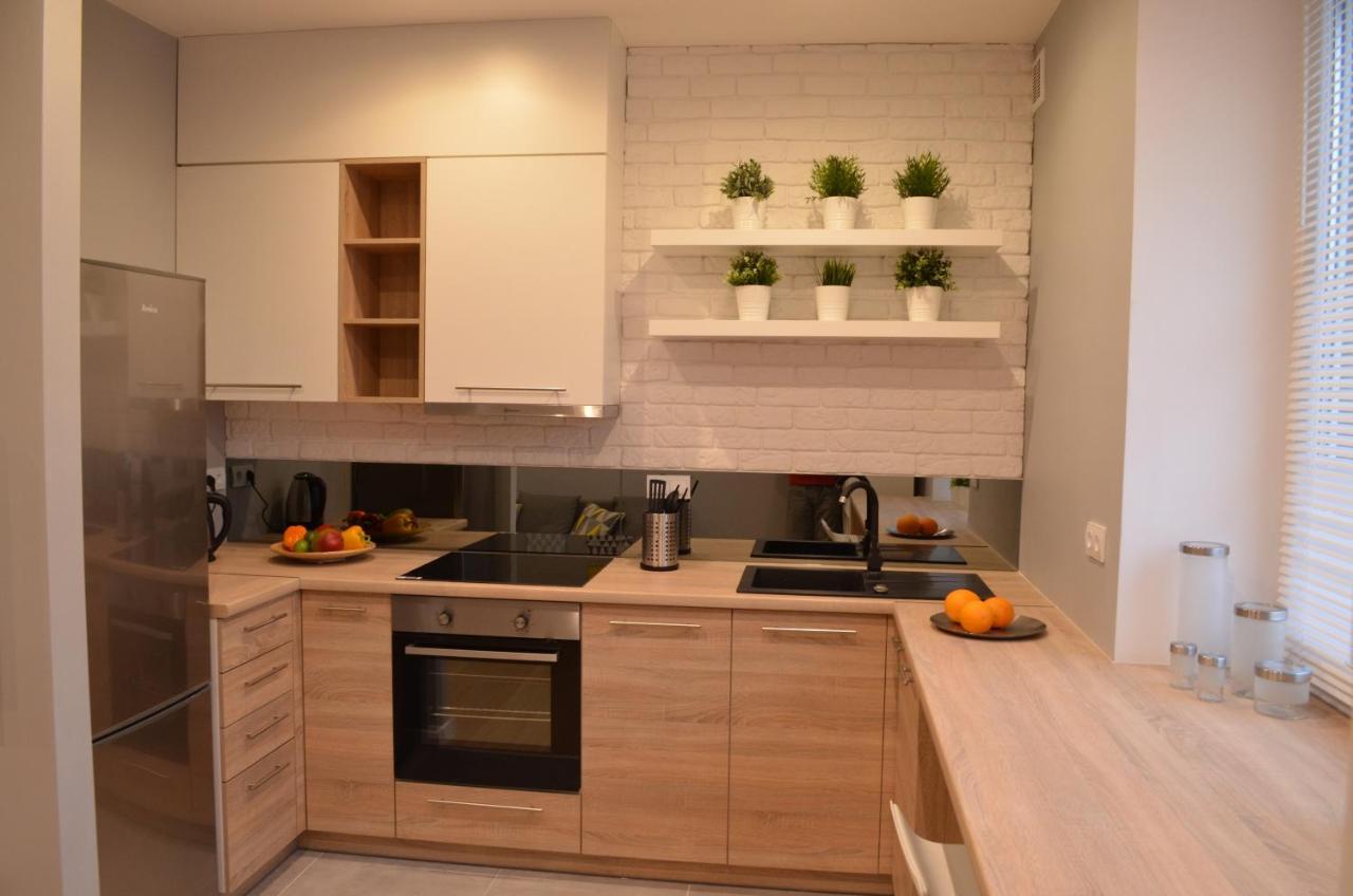 Apartament Sztokholm ビャウィストク エクステリア 写真